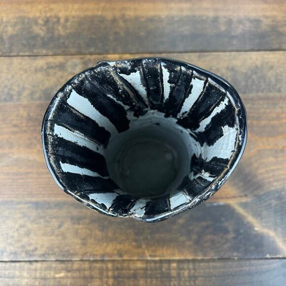 Japanese STYLE Swirl Ceramic 8" Vase Mingei Style Pottery Signed Tim Dunna? MCM - Picture 5 of 8